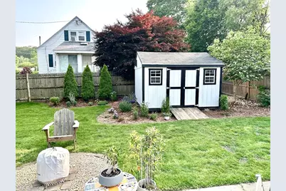 53 Winfield St, Dedham, MA 02026 - Photo 30