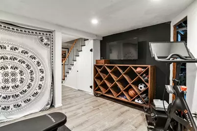 53 Winfield St, Dedham, MA 02026 - Photo 18