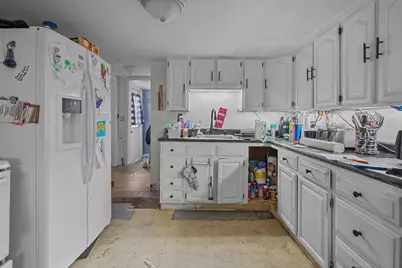 42 Taunton Ave, Seekonk, MA 02771 - Photo 2