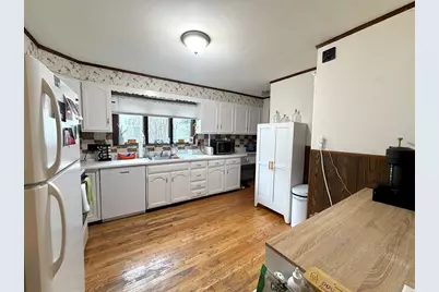 3 Goldsmith Ave #3, Medford, MA 02155 - Photo 8