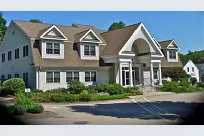 479 Washington St #4, Holliston, MA 01746 - Photo 2