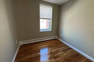 4 Albemarle Ct, Boston, MA 02115 - Photo 8