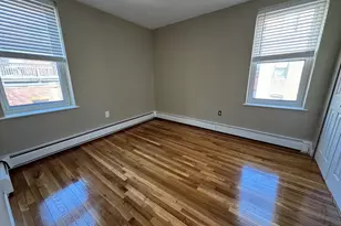 4 Albemarle Ct, Boston, MA 02115 - Photo 10