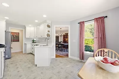 8 Country Cir #8, Norton, MA 02766 - Photo 16