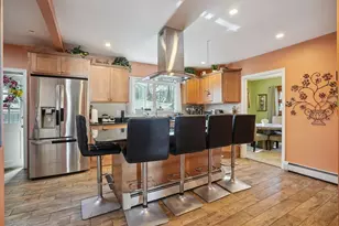 81 Glenwood St, Lynn, MA 01902 - Photo 4