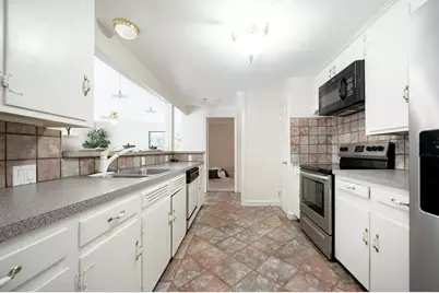 15 Alroy Rd, Weymouth, MA 02190 - Photo 8