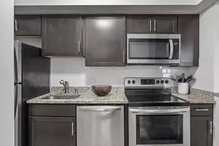 1025 Hancock St, Quincy, MA 02169 - Photo 6