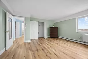 1025 Hancock St, Quincy, MA 02169 - Photo 20