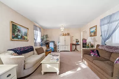 23 Green Hill Ave, Attleboro, MA 02703 - Photo 4