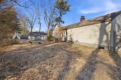 23 Green Hill Ave, Attleboro, MA 02703 - Photo 12