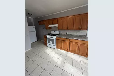 43 Adams St #1, Lynn, MA 01902 - Photo 2