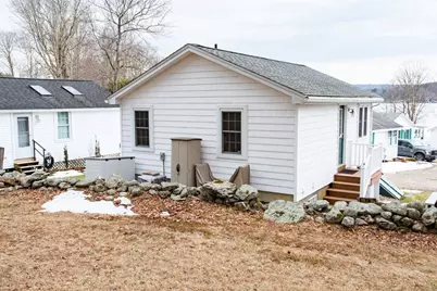 62 Cottage St #7, West Brookfield, MA 01585 - Photo 36