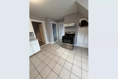 43 Adams St #3, Lynn, MA 01902 - Photo 4