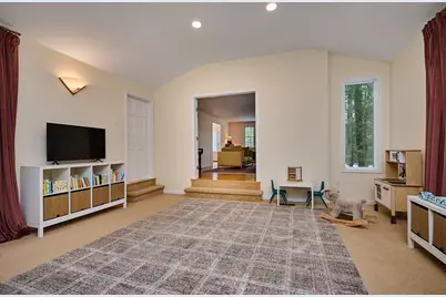 12 Kettle Pond Rd, Amherst, MA 01002 - Photo 14