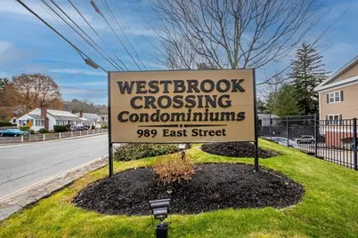 989 East St #402, Dedham, MA 02026 - Photo 4