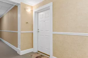 989 East St, Dedham, MA 02026 - Photo 20