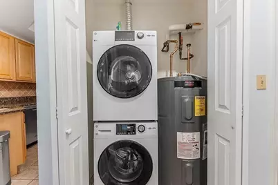 989 East St #402, Dedham, MA 02026 - Photo 18