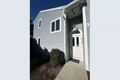 28 Cliffside Dr #White Cliff, Plymouth, MA 02360 - Photo 2