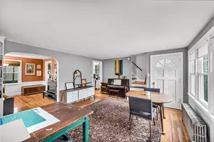 35 Dresser Ave, Chicopee, MA 01013 - Photo 8