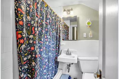 35 Dresser Ave, Chicopee, MA 01013 - Photo 20