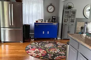 479 Crafts St, Newton, MA 02465 - Photo 6