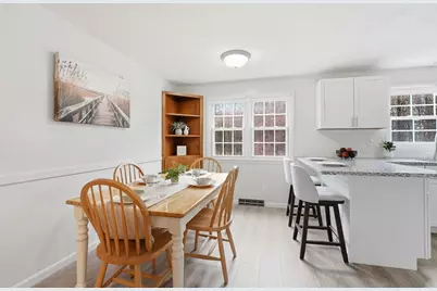 22 Fairhaven Dr, East Longmeadow, MA 01028 - Photo 6