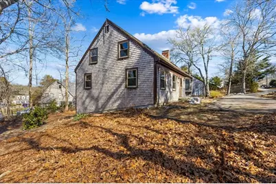 1094 County Road, Bourne, MA 02532 - Photo 6