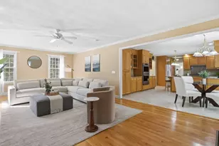 2 Pipers Gln, Andover, MA 01810 - Photo 12