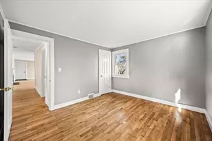 365 Phinneys Ln, Barnstable, MA 02632 - Photo 18