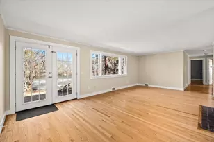 365 Phinneys Ln, Barnstable, MA 02632 - Photo 6