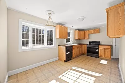 365 Phinneys Ln, Barnstable, MA 02632 - Photo 16