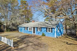 365 Phinneys Ln, Barnstable, MA 02632 - Photo 4
