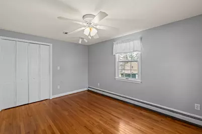 38 Roosevelt St, Braintree, MA 02184 - Photo 12