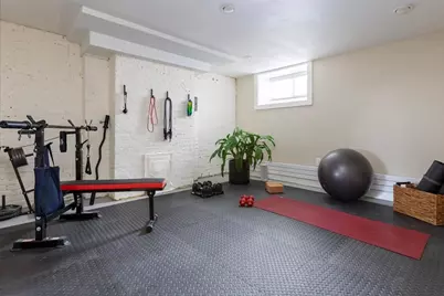 17 Coolidge St, Brookline, MA 02446 - Photo 36