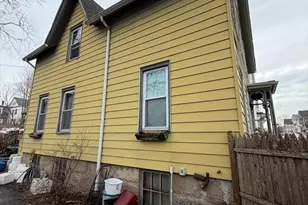 186 Maxfeild, New Bedford, MA 02740 - Photo 10