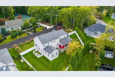 87 Sol E Mar St, Dartmouth, MA 02748 - Photo 4