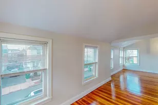 7 Smith St, Medford, MA 02155 - Photo 10