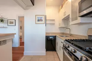 371 Harvard St, Cambridge, MA 02138 - Photo 8