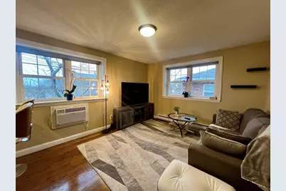 116 Sycamore St #26, Somerville, MA 02145 - Photo 2