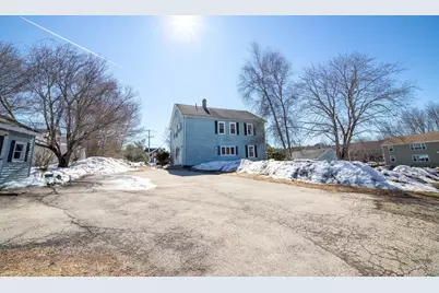 5 Maple Ave #2, Oxford, MA 01537 - Photo 6