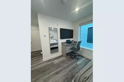 585 Essex St. #327, Lynn, MA 01902 - Photo 6