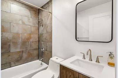 59 Breakwater Dr #59, Chelsea, MA 02150 - Photo 22