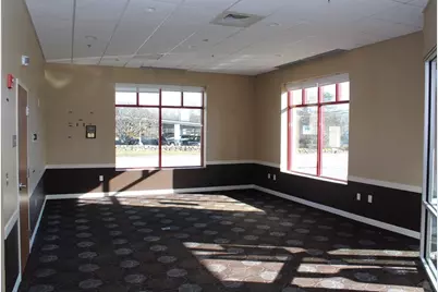 340 E Main St (Rt 16) #3, Milford, MA 01757 - Photo 8