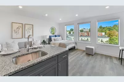 585 Essex St #PH 701, Lynn, MA 01902 - Photo 2