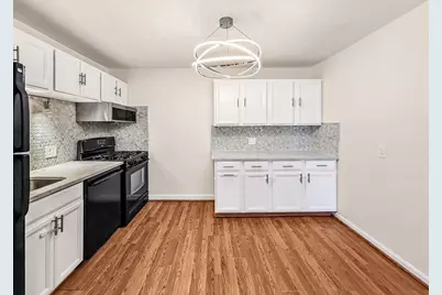 6 Venice #B3, Danvers, MA 01923 - Photo 4