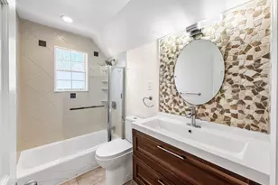 6 Venice, Danvers, MA 01923 - Photo 22