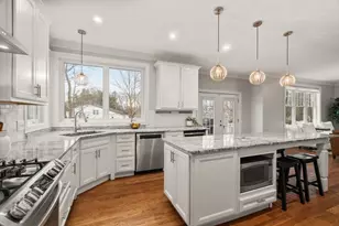 951 Commercial St, Weymouth, MA 02189 - Photo 6