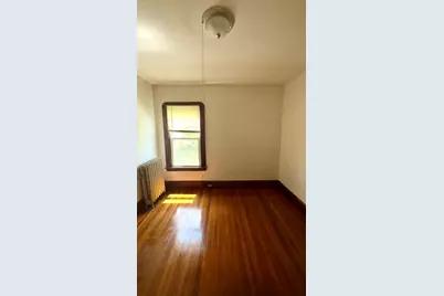 40 Orchard St, Chicopee, MA 01013 - Photo 14