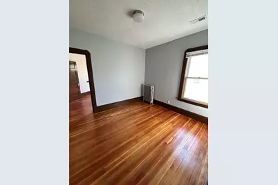 40 Orchard St, Chicopee, MA 01013 - Photo 12