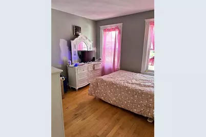 65 Vine St, Brockton, MA 02301 - Photo 6